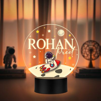 Personalized Name LED Night Light, Astronaut Space Theme Lamp with Warm White Light Custom Name Lamp Birthday Return Gift for Kids